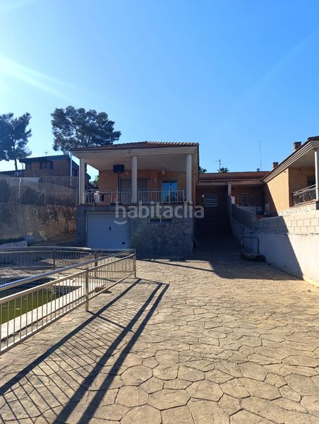 Foto c6292743-a863-4856-b76e-f114cef5bf9e. Xalet amb aparcament piscina a Pallaresos (Els)