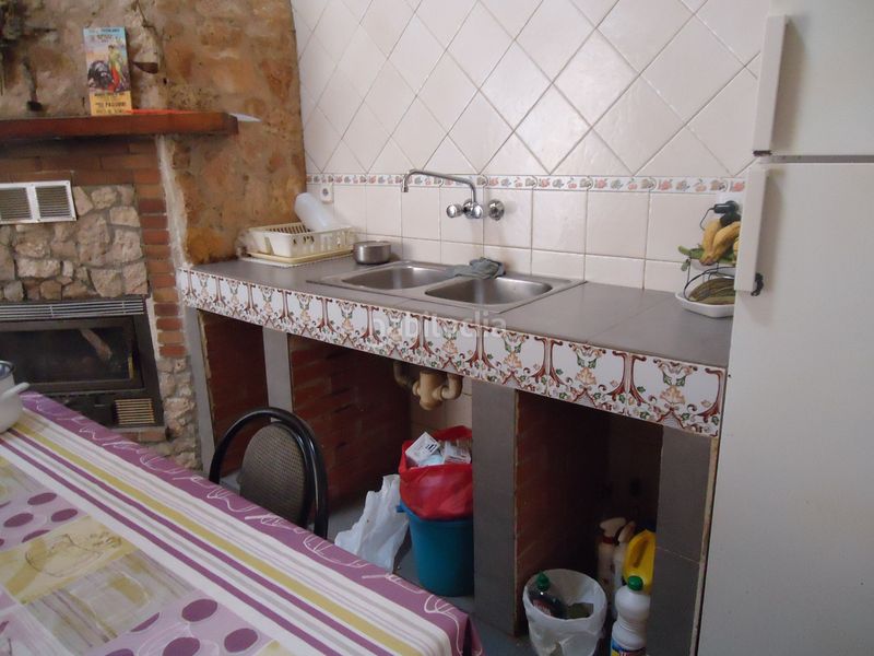 Foto 5ca44c07-4d40-4104-8265-56ced4a14d4d. Finca rústica  con casa en Alió