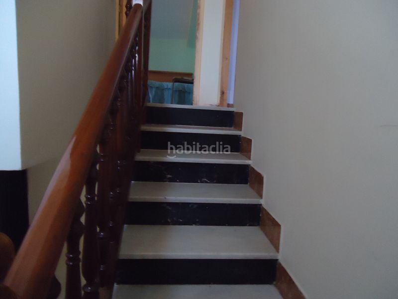 Foto ab0e1411-5fd7-45b5-ad93-d0d78a8514e8. Finca rústica  con casa en Alió