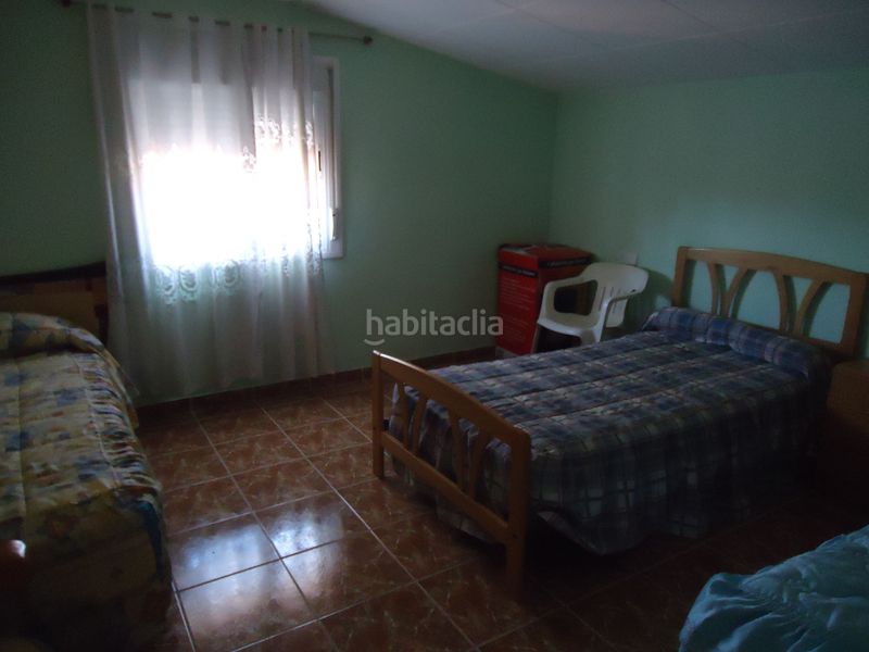 Foto c7d7f6fe-20d4-4d61-801d-d1e65df61b19. Finca rústica  con casa en Alió