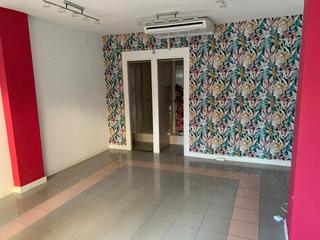 Local Comercial a Calle de Italia 59