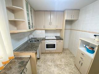 Appartement  Calle de los hermanos gambra. Piso en venta junto a vía universitas con garaje en perfecto est