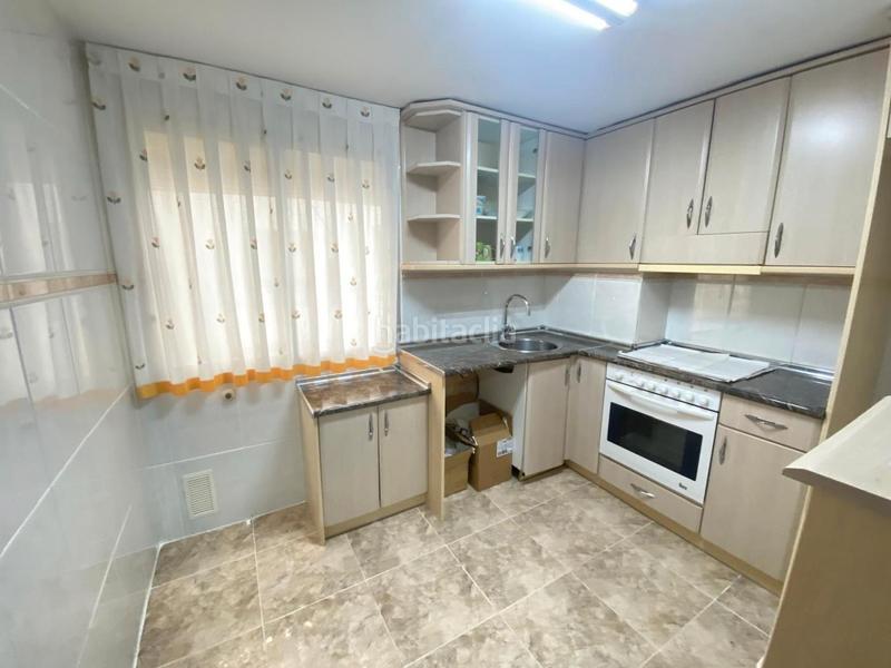 Foto 0f916296-0ac6-449c-9ae3-a81597b6fc75. Piso  en venta junto a vía universitas con garaje en perfecto estado para entrar a vivir en Zaragoza