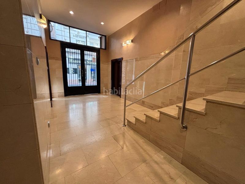 Foto 2f0680d0-9c38-4c32-b7f9-c37bd0ad782b. Pis a calle de isaac peral 10 a Paseo Independencia Zaragoza