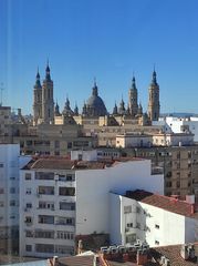 Appartement  Calle de sobrarbe 25. Piso con garaje en planta alta muy luminoso en venta en la calle