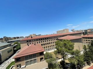 Apartament a Calle Andrés Giménez Soler 9