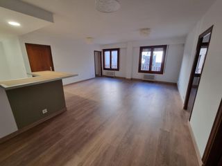 Rent Flat in Plaza de nuestra señora del pilar 7. Piso en alquiler reformado a estrenar en plaza del pilar