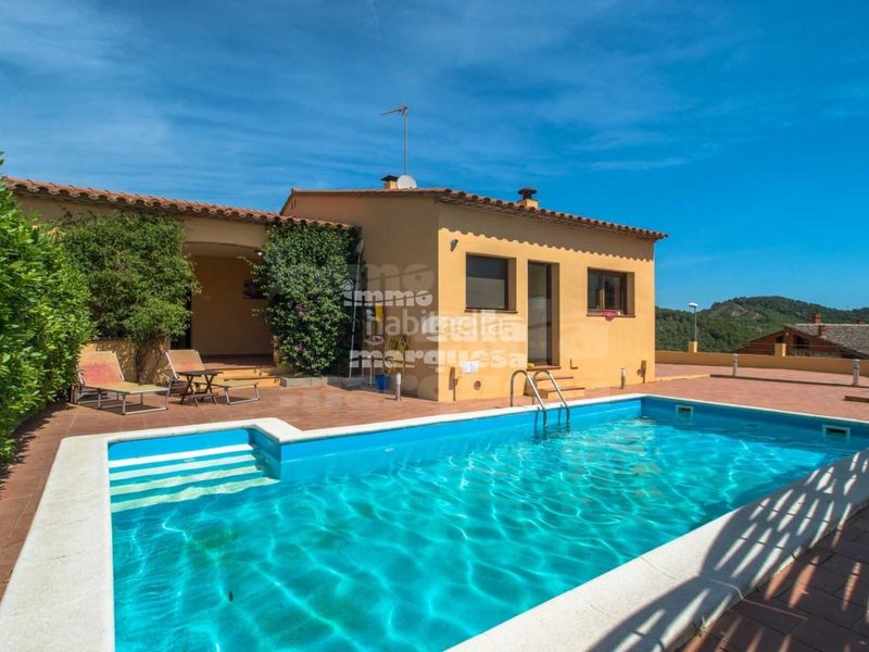 Foto ec3b4c53-78d5-421c-a9e6-18d5aec6d006. Xalet amb calefacció aparcament piscina a residencial Begur-esclanyà Begur