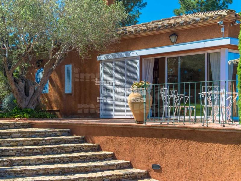 Foto 1bee1f40-e87f-4231-89fd-7b51180e0e2c. Casa amb aparcament piscina a residencial Begur-esclanyà Begur