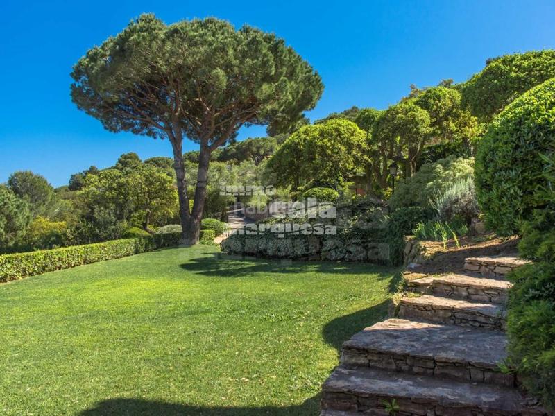 Foto 28231297-58bf-40f6-bcee-d0ce4f95e754. Casa amb aparcament piscina a residencial Begur-esclanyà Begur