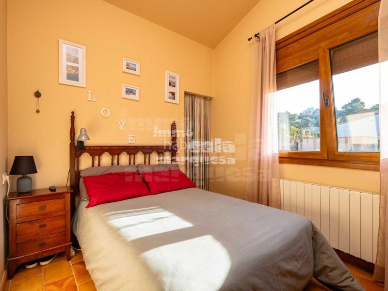 Foto 367c093e-1eff-461a-b2a9-76be1c074299. Chalet oportunidad única ! chalet con 3 viviendas independientes, piscina y vistas al bosque. en Begur