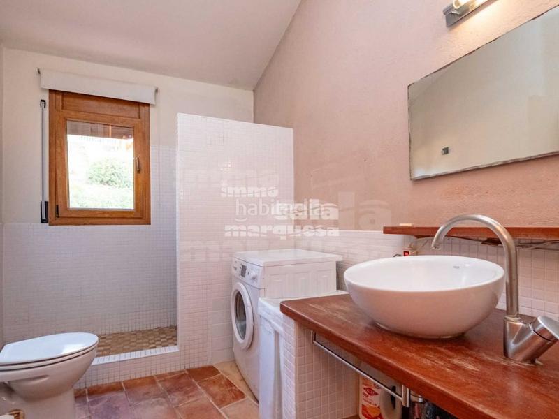 Foto 60007f6f-2b6a-4761-b649-376993a97558. Chalet oportunidad única ! chalet con 3 viviendas independientes, piscina y vistas al bosque. en Begur