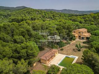 Maison à Centre. Finca muy privada con amplias vistas en palamós