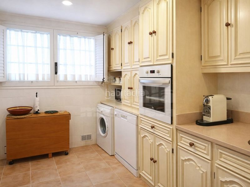 Foto 6542c2ec-b551-49fa-a0da-0e9d329f2b37. Casa amb aparcament a Llafranc