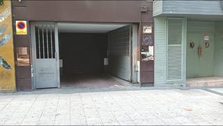 Lloguer Aparcament cotxe a Calle san vicente martir 23. Plaza de garaje en alquiler para coche mediano  csan vicente mar