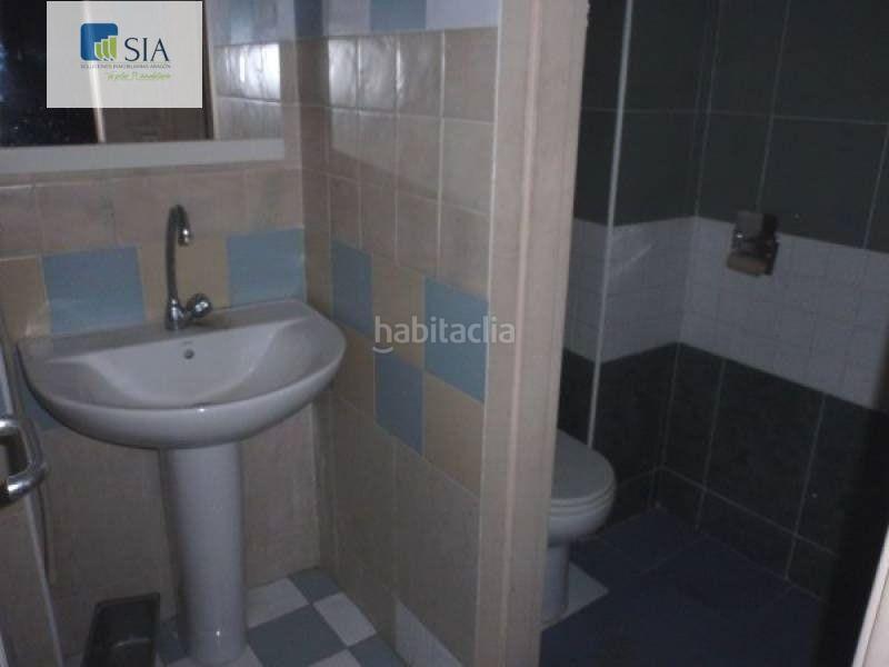 Foto 565426b1-b6f7-4b17-955f-21b6d943329e. Lloguer local comercial a calle ruiz tapiador 23 a Zaragoza