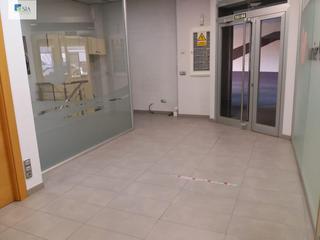 Local Comercial a Calle MELILLA 5