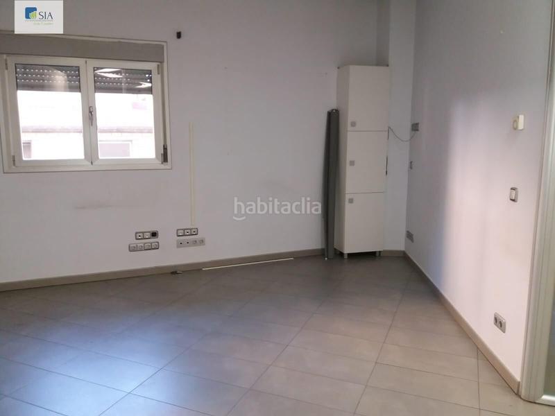 Foto e8e8feb9-f1d2-4bfc-aca6-0a17f03683f2. Affitto locale commerciale in calle melilla 5 in San José Alto Zaragoza