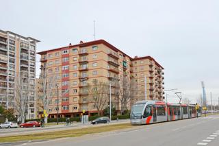 Appartement à Avenida isabel catolica 16. Zona universidad  piso a la venta en isabel la católica con park