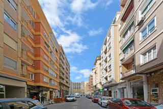 Appartement à Calle de josé maría lacarra de miguel 6. Piso en venta en zona centro  c josé m lacarra