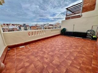 Rent Flat  Santa joaquina de vedruna. Ático con terraza en calle madre vedruna