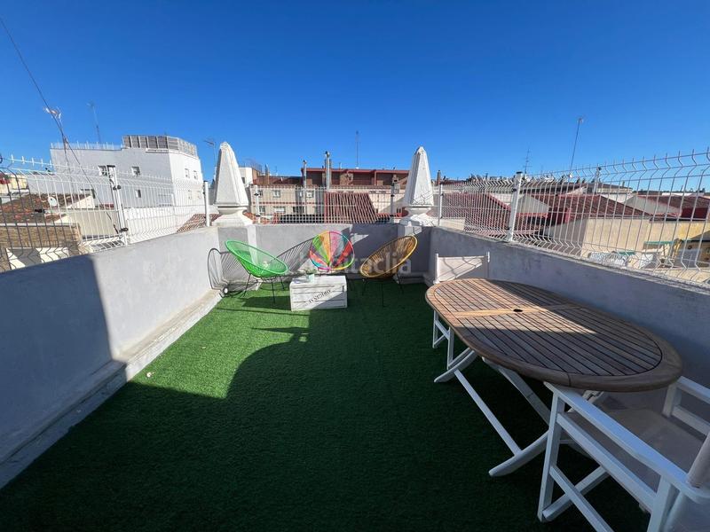 Foto 8c91fe0d-1022-4ee7-80af-b852c6e4b528. Alquiler ático  con terraza en calle m lostal en Zaragoza
