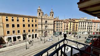 Miete Etagenwohnung  Avenida avenida césar augusto. Apartamento de 1 habitación en avda. césar augusto