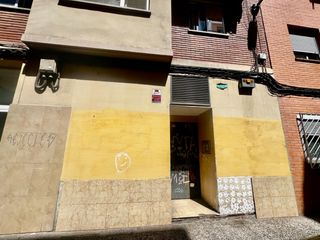 Geschäftsraum  Calle de pontevedra. Local con 11 trasteros en venta  calle pontevedra