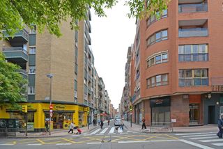 Flat in Calle del doce de octubre 15. Piso reformado en san jose  c doce de octubre