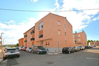 Flat in Calle de armando romero blasco 2. Piso con garaje a la venta en el burgo de ebro  c armando romero