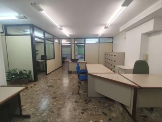 Location Bureau à Calle del coso 67. Oficina en pleno centro  c coso 6775