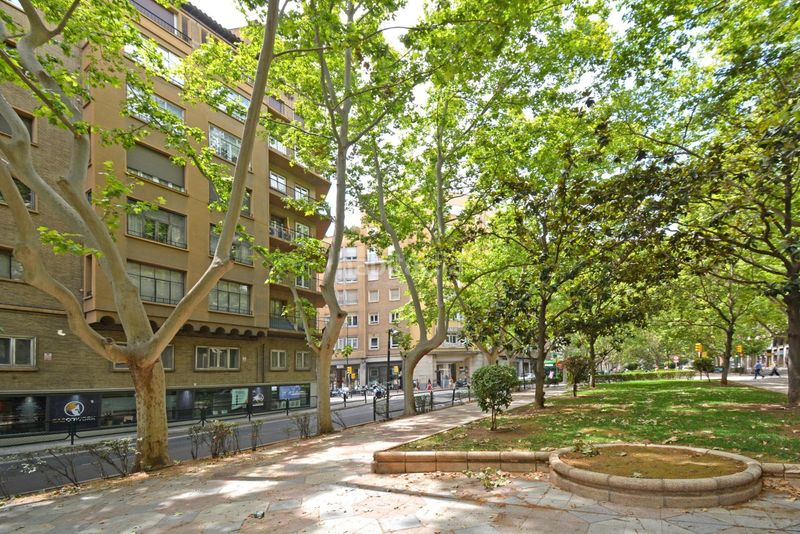 Foto d7628d0d-35be-4f85-8390-8b54b89e311a. Pis amb calefacció a Paseo Constitución - Las Damas Zaragoza