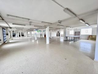 Alquiler Nave industrial  Calle corona de arag&#xd3;n angular con calle castilla. Edificio de confeccixd3n en alquiler, 1.448 m2 aprox