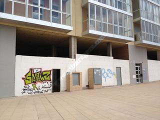 Location Local commercial  Avd casablanca. Local comercial en alquiler