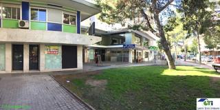 Location Local commercial  Calle juan ii aragon. Local romareda