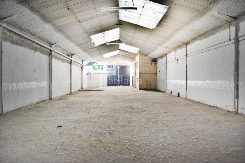 Foto 34d32bd2-685d-4842-82fe-534c8375be24. Capannone industriale in Salvador Allende Zaragoza