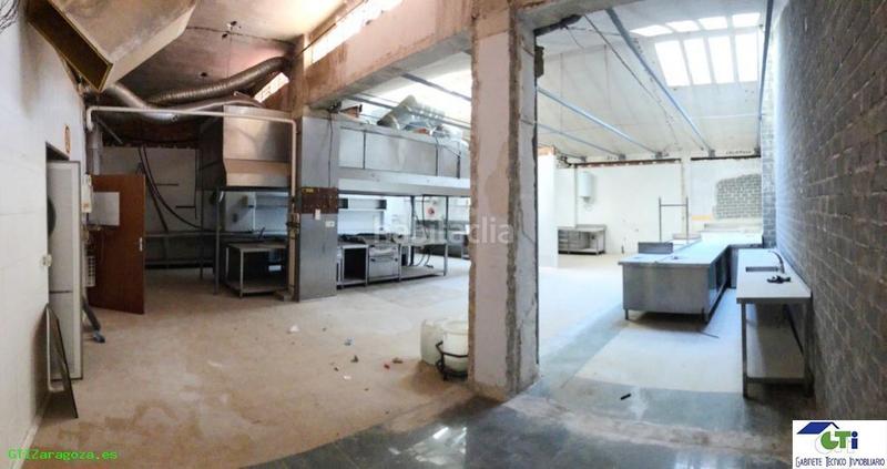 Foto 64f7ae61-e684-4921-82bf-ad50ed689bef. Alquiler local comercial amplio local comercial en lacarra de miguel en Zaragoza