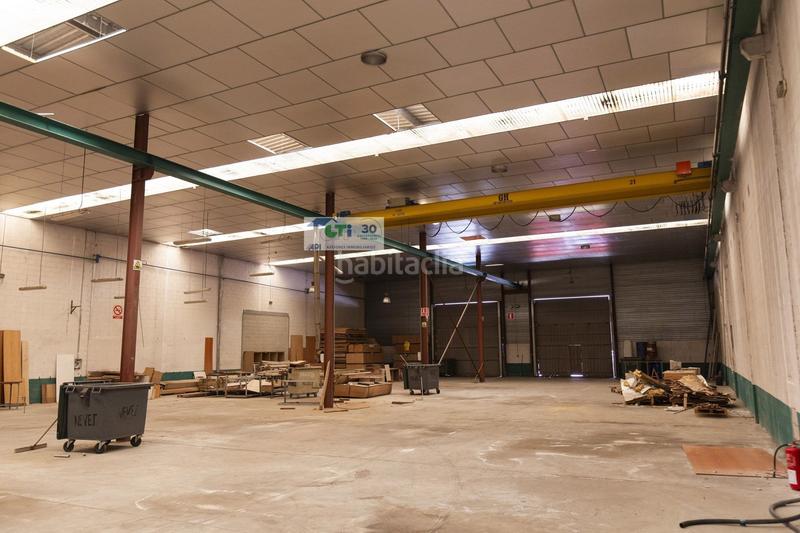 Foto 3700a299-aa7c-4d80-be9b-6ff57b94adda. Fabrikhalle in Puebla de Alfindén (La)