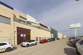 Nau industrial  C/ sauce,. Nave industrial en  venta, fachada autopista