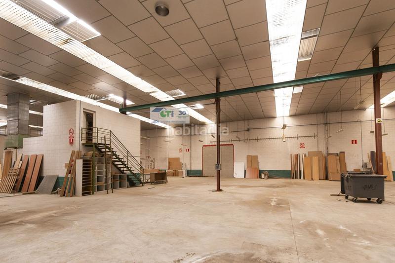 Foto 69b5f7ae-d3b1-4455-9ab3-a6206fd5b62e. Fabrikhalle in Puebla de Alfindén (La)