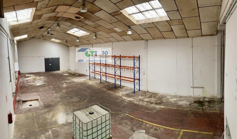 Foto 6f8a4e5e-3898-402e-b39c-5be74febed49. Bâtiment à usage industriel dans Las Fuentes Zaragoza