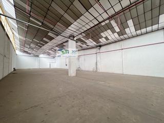 Affitto Capannone industriale  C/ el greco. Polxcdgono el greco, nave industrial de 830m2 en barrio casablan