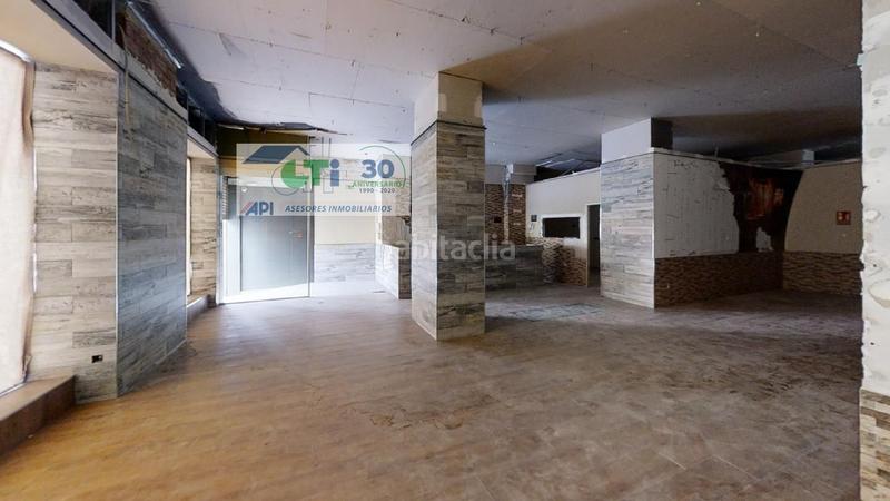 Foto 1d8895c8-7d86-4565-98c2-e996eed550bd. Location local commercial dans La Granja Zaragoza
