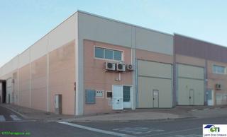 Nau industrial  C/ forqueta. Oportunidad en venta, 250 m2  con cxc1mara de frxcdo y congelaci