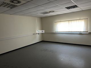 Rent Industrial building  Pol el aguila. Nave 3334 m2, pol el aguila, en alquiler