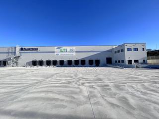 Lloguer Nau industrial  Ronda del aeropuerto. Nave logxcdstica de xdaltima generacixd3n de 9.520,59 m2 en plaz