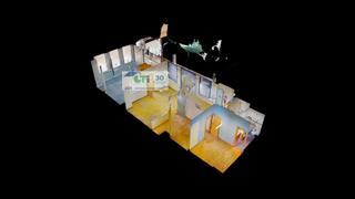 Local Comercial a VIA UNIVERSITAS