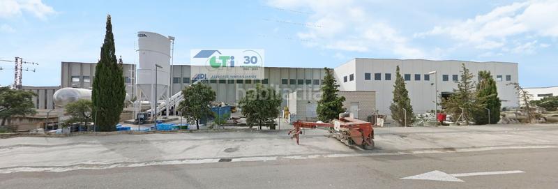Foto 5f5caadd-d26b-4769-94c4-6d41d1d30599. Nave industrial  de 11.450m2 en venta sobre parcela de 66.671m2 con 11 puentes grxfaa en polxedgono valdeferrxedn x2013 ejea de los en Ejea de los Caballeros