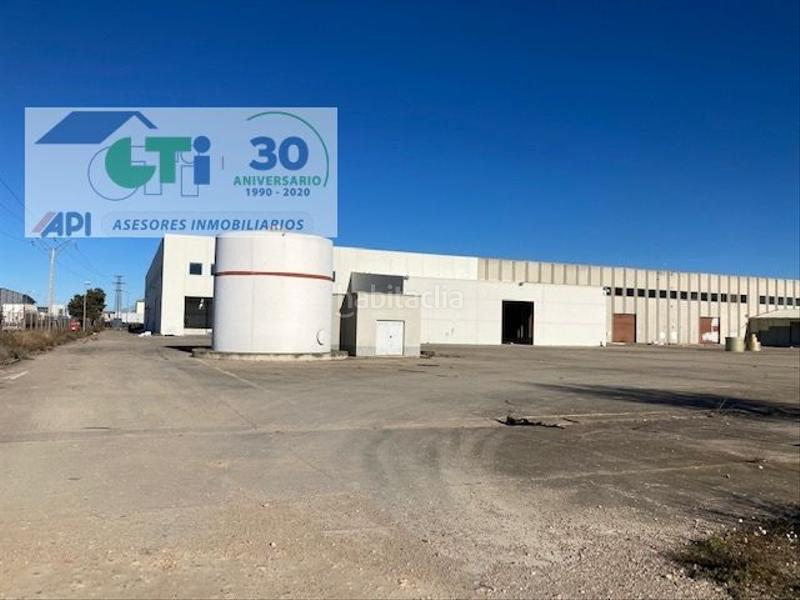 Foto a58f6334-8d33-44a7-9537-239788c100b1. Nave industrial  de 11.450m2 en venta sobre parcela de 66.671m2 con 11 puentes grxfaa en polxedgono valdeferrxedn x2013 ejea de los en Ejea de los Caballeros