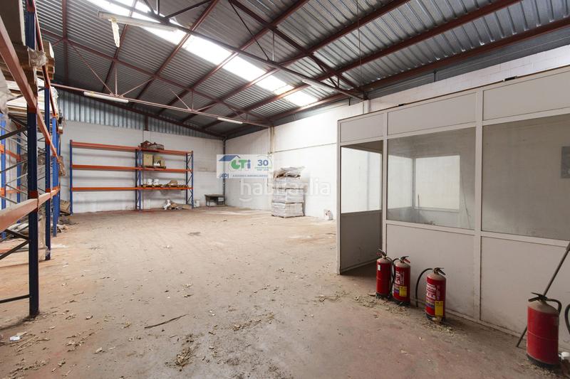 Foto 6219dc72-8397-4f4e-a411-1b523fa7a829. Nave industrial btv, nave en venta con inquilino. ideal inversores en Puebla de Alfindén (La)